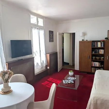 7th Arrondissement - Champ De Mars, Quiet, 4 Guests * Paris