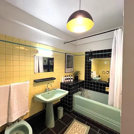 7th Arrondissement - Champ De Mars, Quiet, 4 Guests *