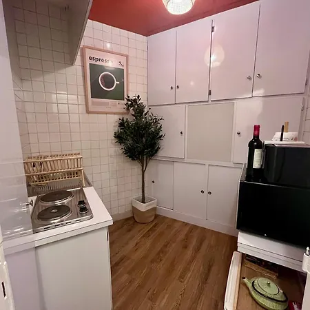 7th Arrondissement - Champ De Mars, Quiet, 4 Guests *